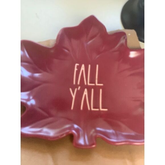 RAE DUNN Fall Y'all Leaf
Appetizer Plates set of 4 - Picture 2 of 4